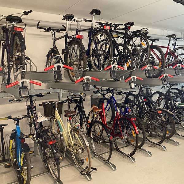 Cykelställ & cykelparkering | Cykelställ i två våningar och andra kompakta lösningar | FalcoLevel Premium+ - cykelställ i två våningar | image #3 |  