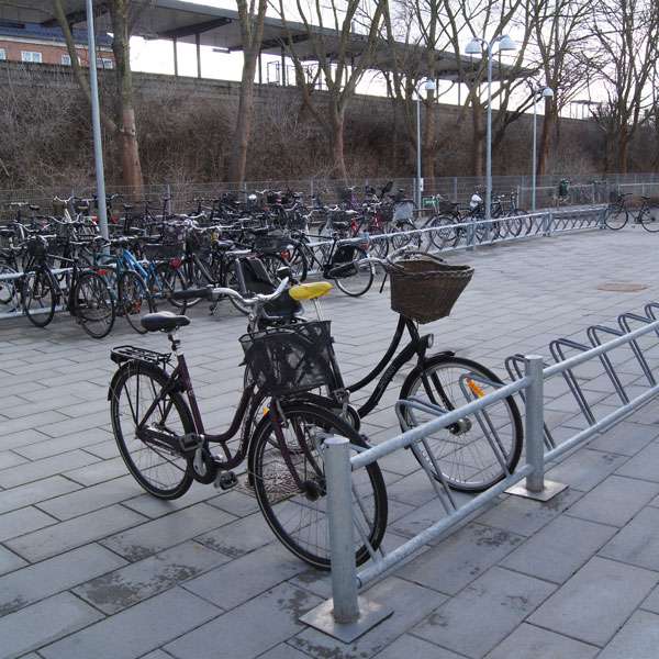 Cykelställ & cykelparkering | Cykelställ | Falco-DK enkelsidigt cykelställ | image #2 |  