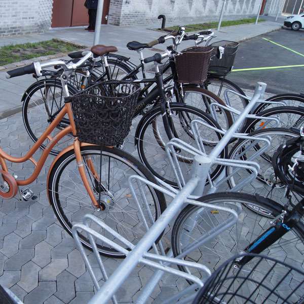 Cykelställ & cykelparkering | Cykelställ | Falco-DK dubbelsidigt cykelställ | image #3 |  