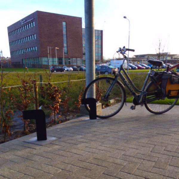 Cykelställ & cykelparkering | Cykelställ vägg | FalcoEase cykelställ | image #2 |  