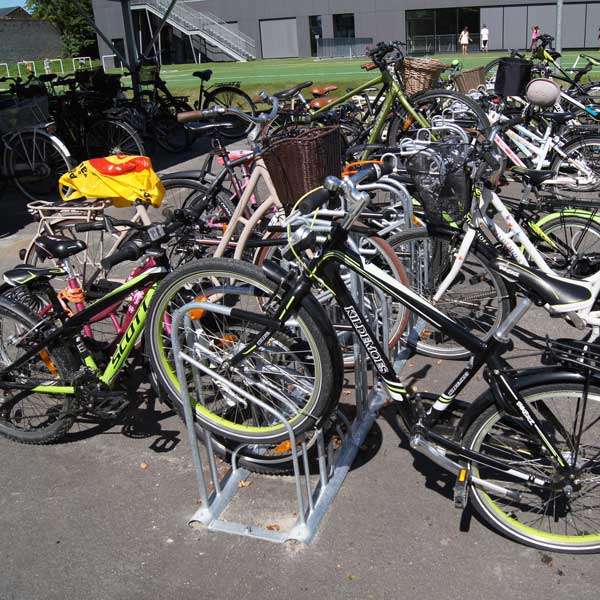 Cykelställ & cykelparkering | Cykelställ | Ideal 2.0 dubbelsidigt cykelställ | image #8 |  