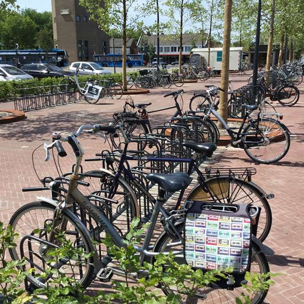 Cykelställ & cykelparkering | Cykelställ | Ideal 2.0 dubbelsidigt cykelställ | image #3 |  