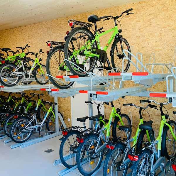 Cykelställ & cykelparkering | Cykelställ i två våningar och andra kompakta lösningar | FalcoLevel Eco - cykelställ i två våningar | image #5 |  