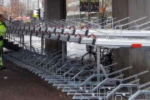 Trafikkontoret i Stockholm satsar på tvåvåningsställ