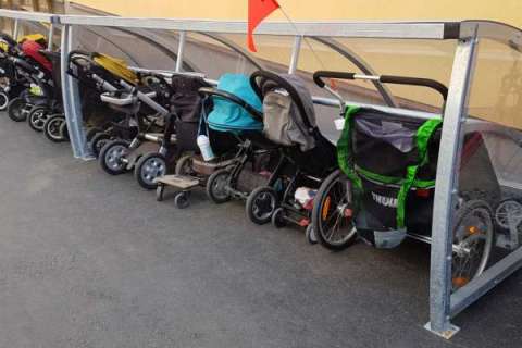 Barnvagnstak Falco Buggy Shelter till Stiftelsen Judeica