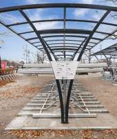 Linköping Resecenter - Falco Rail med tvåvåningsställ Falco Premium