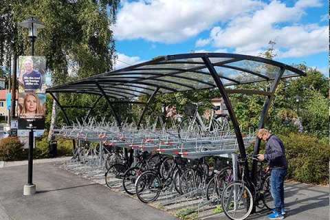 Falco Rail cykeltak Mälarhöjdens T-bana i Stockholm