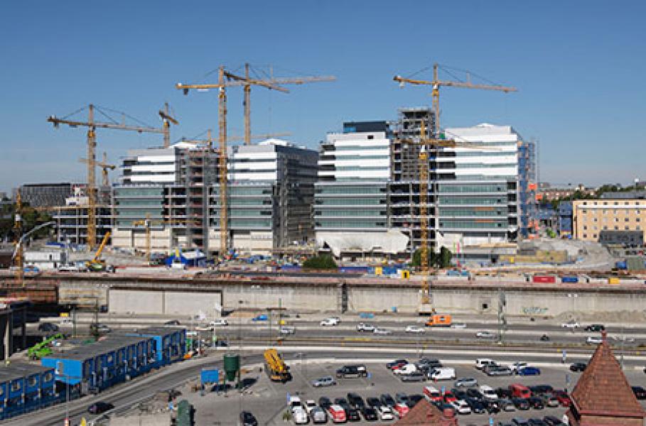 Falco tar hem stororder!