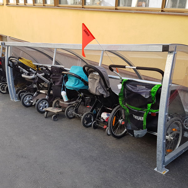Barnvagnstak Falco Buggy Shelter till Stiftelsen Judeica
