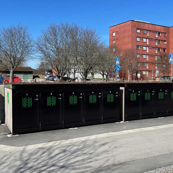 Järfälla Kommun satsar stort på Falco Q cykelboxar och är först i landet med helt digitaliserad bokning.