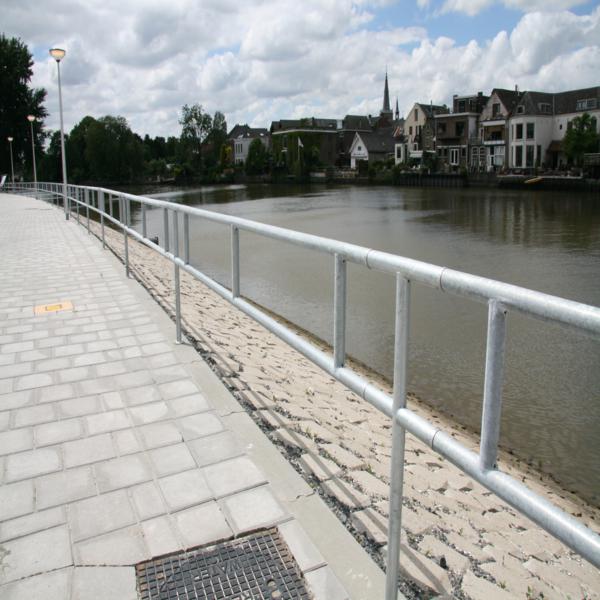 verkeersvoorzieningen geleidehekken verkeersgeleiders