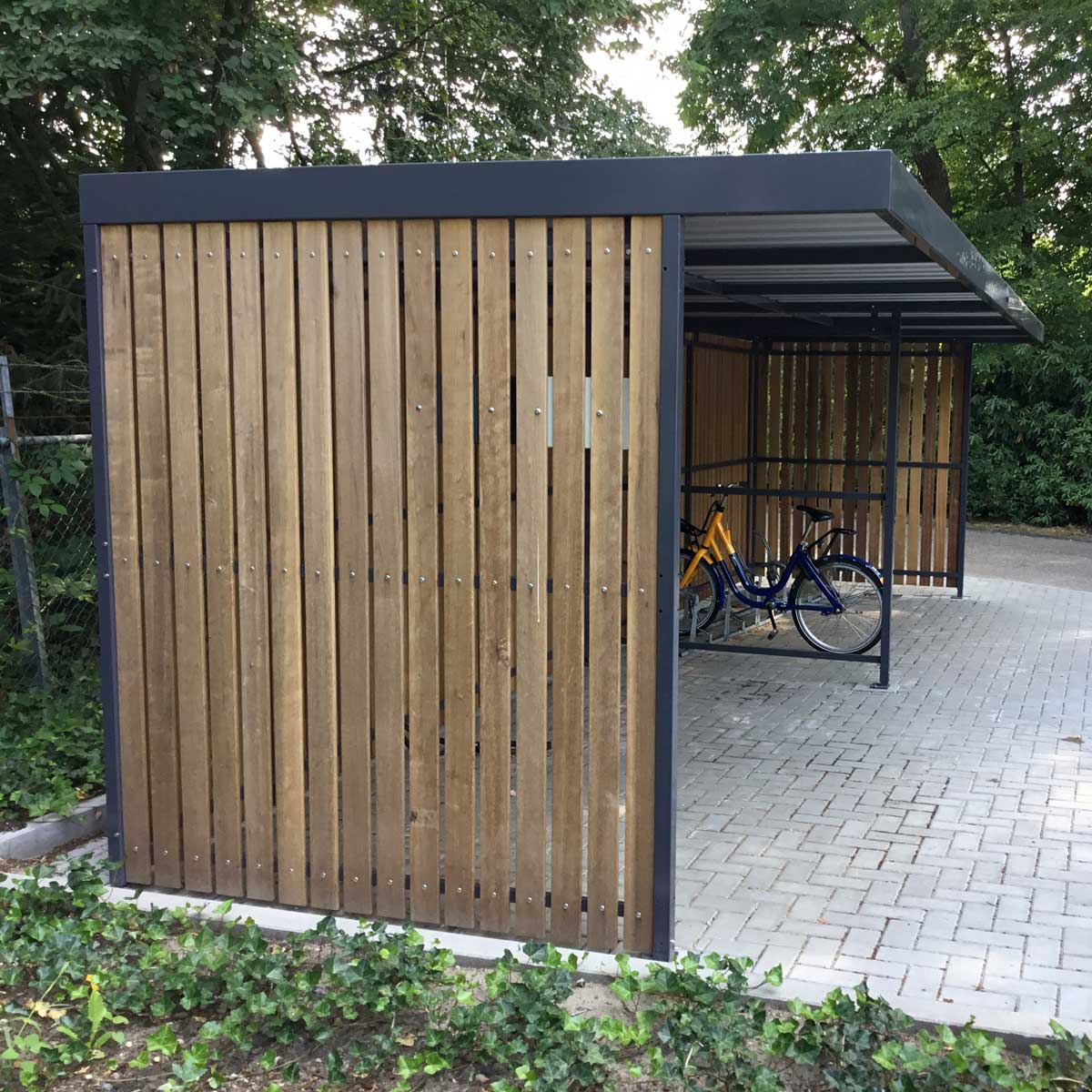 FalcoZan-180 cykeltak